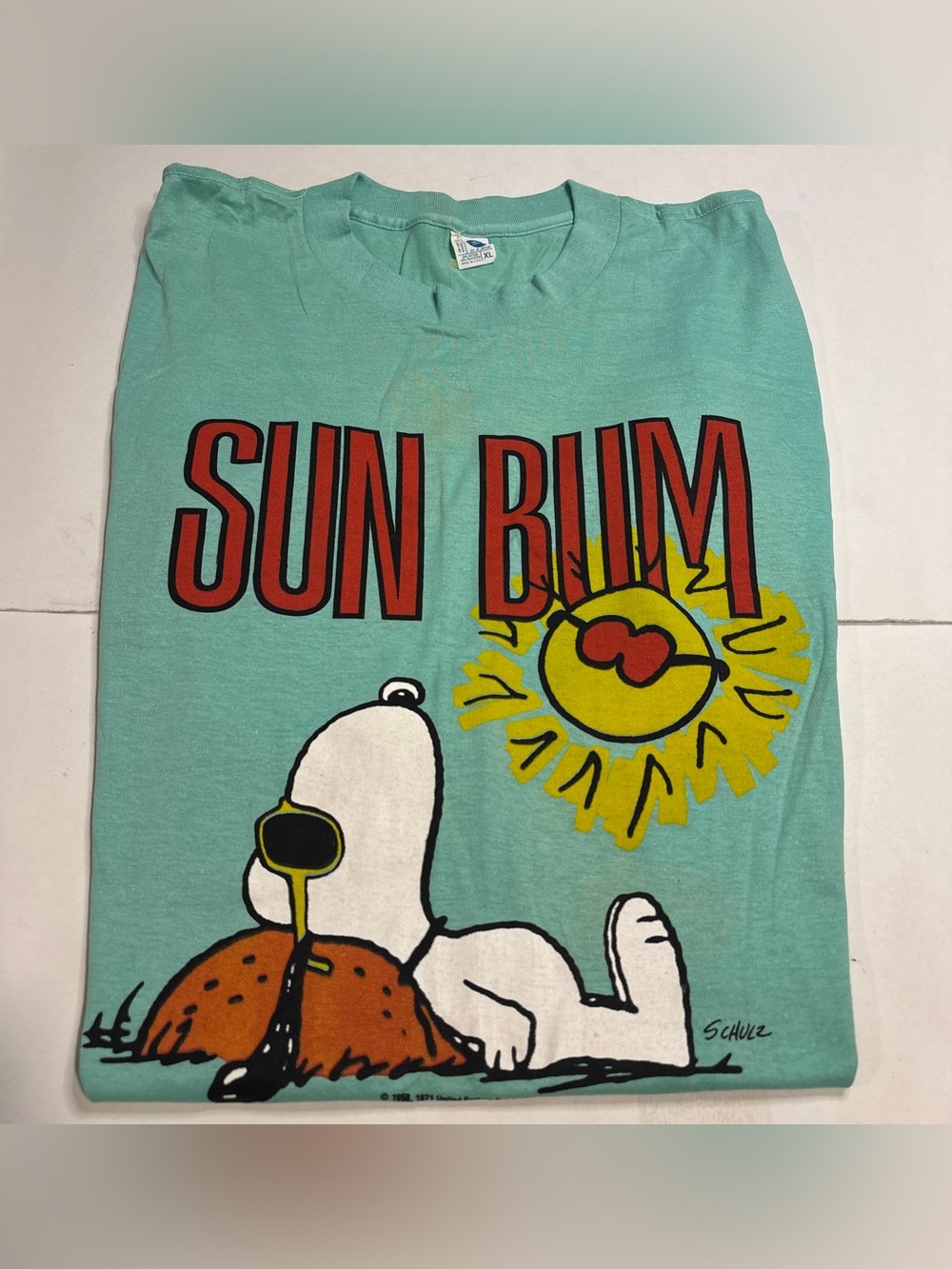 Vintage Snoopy Peanuts Sun Bum T Shirt XL Green Beach 70s 80s USA *